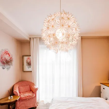 Hotel Lovely In