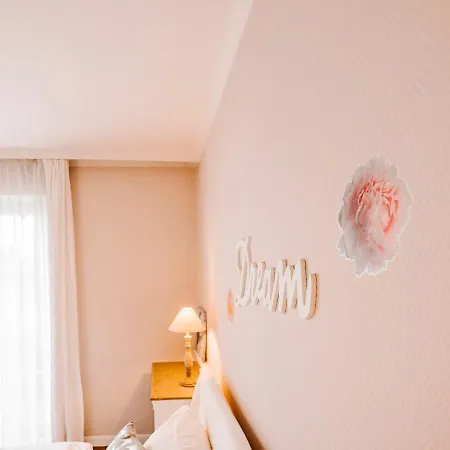 Lovely In Hotel *